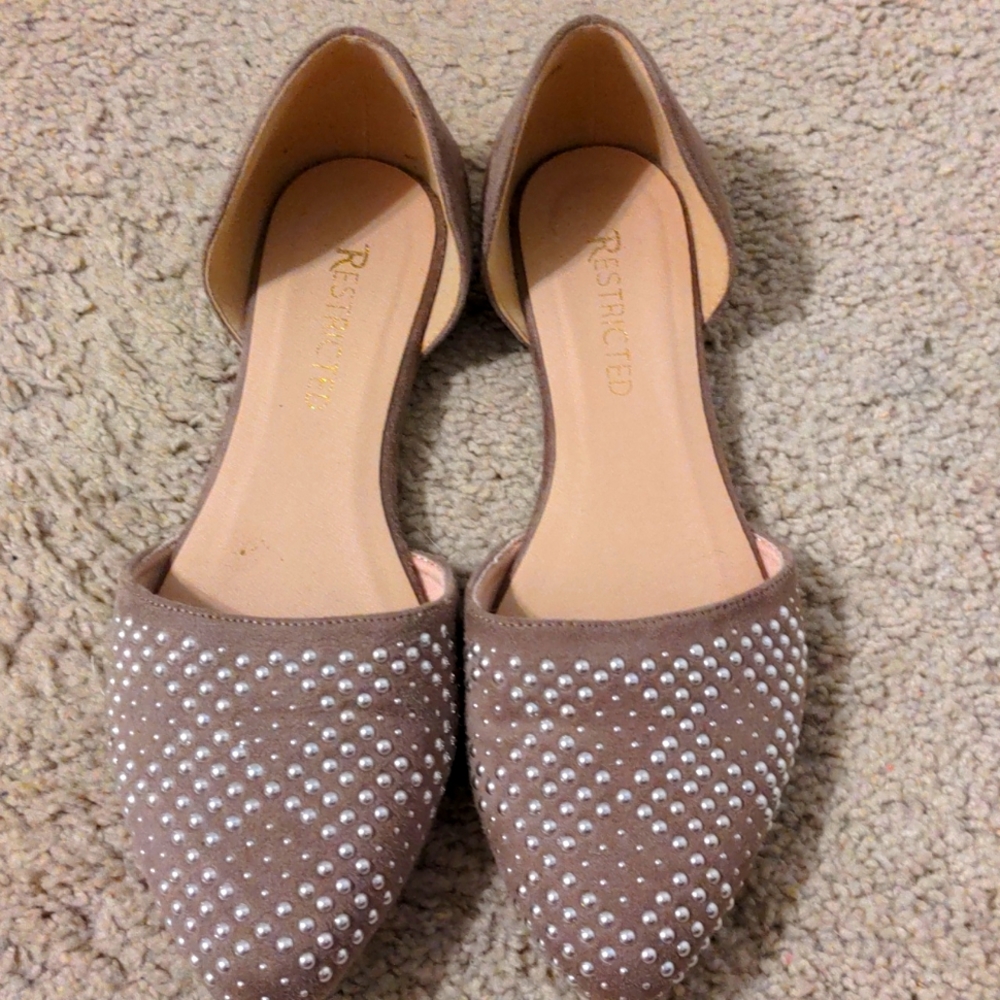 Nude D'orsay flats